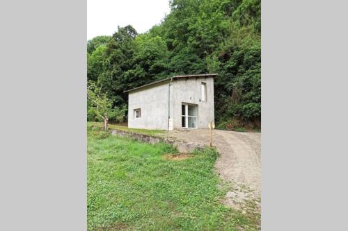 Maison avec jardin au coeur des Pyrénées gîte à louer Capoulet-et-Junac