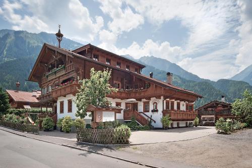 Brugger ApartHotel - Accommodation - Mayrhofen