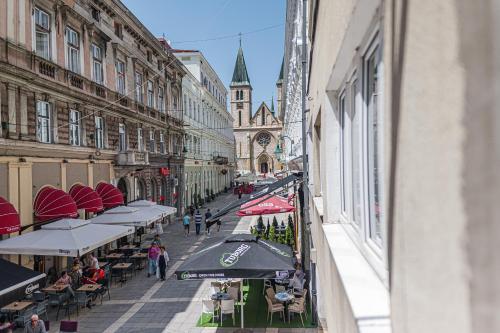 Engadin Studio - Excellent Location