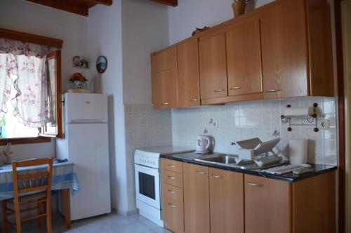 ห้องครัว, Avgerinou Studios in เกาะมีลอส