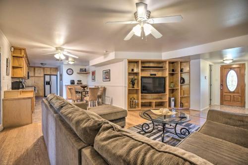 Phoenix Midtown Home Near Shopping and Dining - main image