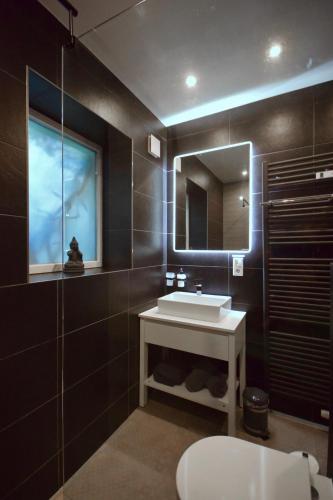 Jordan Suite Executive Furnished Apartment, Düsseldorf (Foto 9)