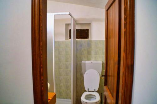 Bathroom, CHALET NEL BOSCO SARNANO in Sarnano