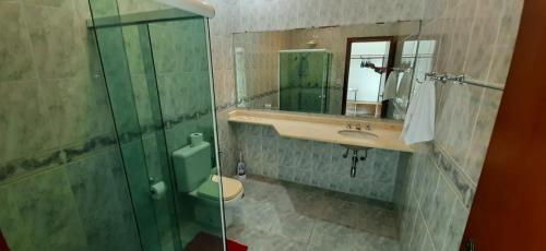 2 double beds
