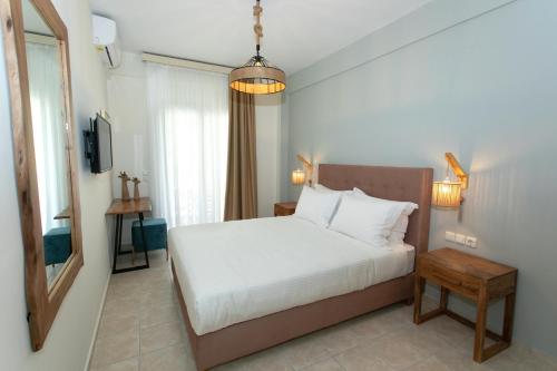 Family Suite with Balcony image 10