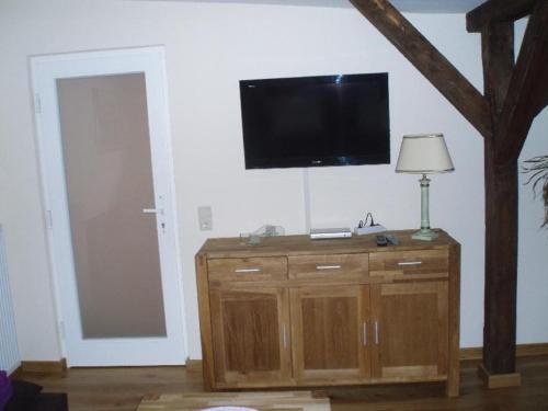 Stadtferienwohnung - image 3