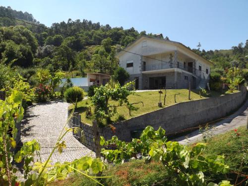 ทัศนียภาพภายนอกโรงแรม, Casa Oliveira in วีลา เวร์เด (บรากา)