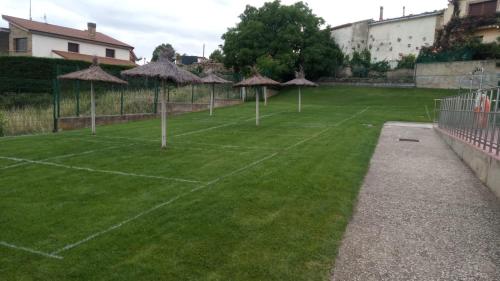  Mercedes Etxea, Ferienwohnung in Cripán