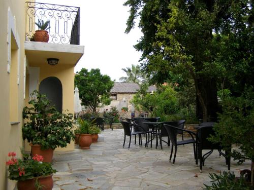 設施, Archontiko Tsaknaki Manolia in 阿諾萊高尼亞