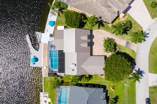 Villa Amazing View - Western rear exposure spectacular sunsets & Pool! - Roelens Vacations - image 2