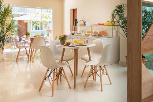 Luar de Geribá (Luar de Geriba) in Geriba Lake