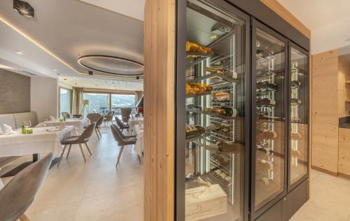 Nature Hotel Delta - image 11