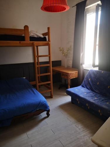 Appartement proche centre ville, port, et mont Faron photo 22