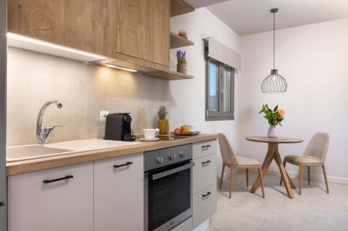 Onore Luxury Suites 2