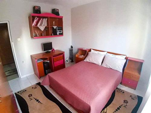Bashllari's Cozy Apartment