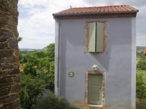 Gîte Charbonnier-les-Mines, 2 pièces, 2 personnes - FR-1-630-9 gîte à louer Auzat-la-Combelle