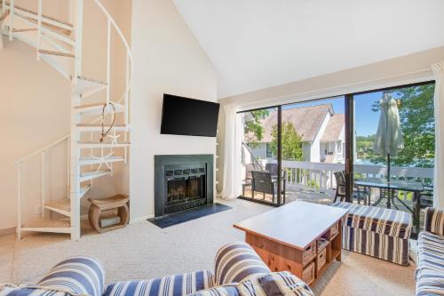 Sea Colony --- 3003C West Lake Ct image