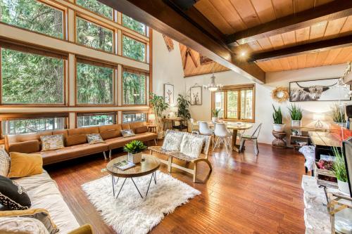 Del Carlo Lodge