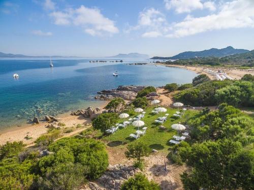 Sardegna Costa Corallina Appartamento Luxury Vista Mare in splendido villaggio - IUN R6511