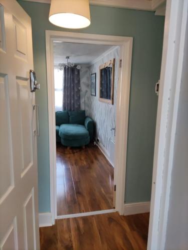 NEAR BEACH - S - 2nd Floor 1 Bedroom - SELF CHECK IN