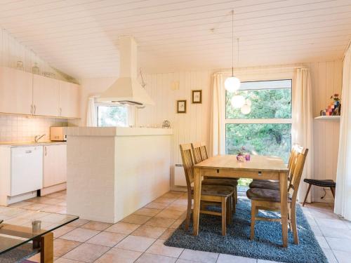 บริการและสิ่งอำนวยความสะดวก, Enchanting Hideaway in Henne Town-By Traum in เคียร์เกบี