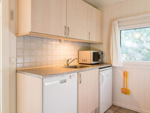 บริการและสิ่งอำนวยความสะดวก, Enchanting Hideaway in Henne Town-By Traum in เคียร์เกบี