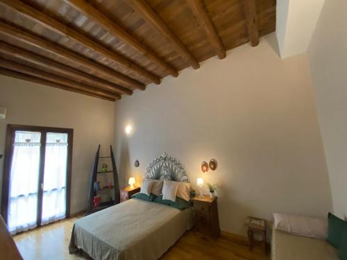 Casa Vetriera, Palermo