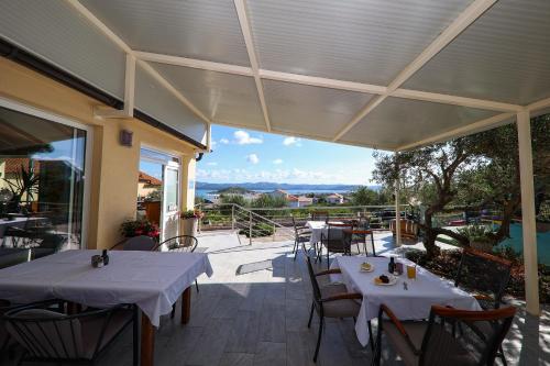 Restaurant, Hotel Murter in Murter