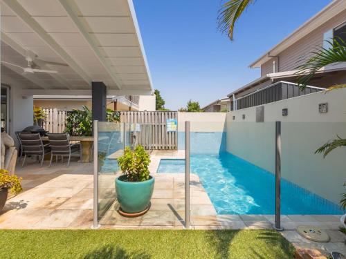 Casuarina Dreaming Townhouse with Pool