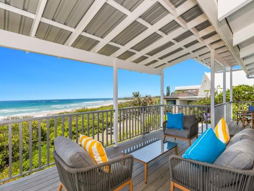 Sandpiper Beachfront House - Hastings Point