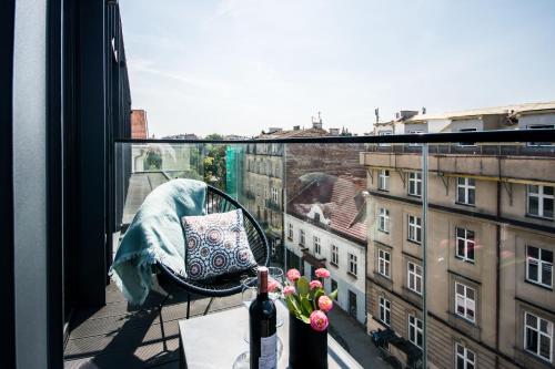 Central balcony apartment - Window on Cracow, Cracovie (photo 3)