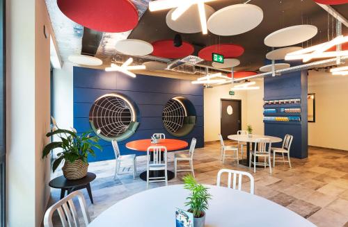 Előcsarnok, MEININGER Hotel Genève Centre Charmilles (MEININGER Hotel Geneve Centre Charmilles) in Saint-Jean Charmilles