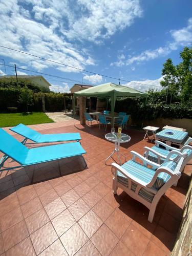 3 bedrooms house with enclosed garden at Sada 2 km away from the beach gîte à louer Oleiros