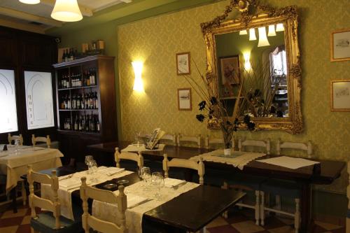 Hotel Porta Santa Maria - image 4