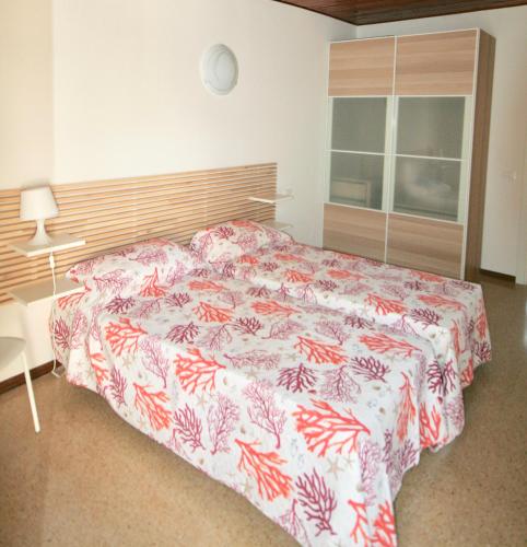 Two-Bedroom Apartment image 3