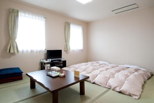 4 futon beds