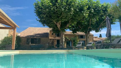 Le Mas Andoli - Accommodation - Tresques