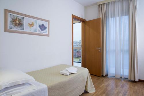 B&B Hotels Park Hotel Mondovi - Tap to explore photos