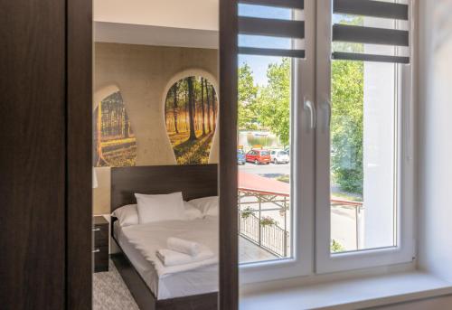 Deluxe Room image 2