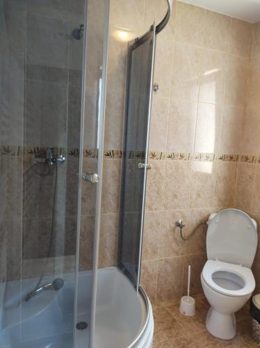 Standard Double Room image 4