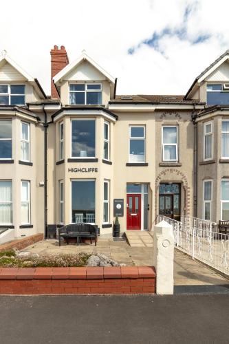 Exterior view, Highcliffe by Sasco Apartments in Jubilee