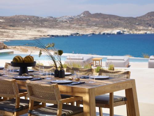 Restaurant, Domes White Coast Milos, Adults Only - Small Luxury Hotels of the World in Milos Island