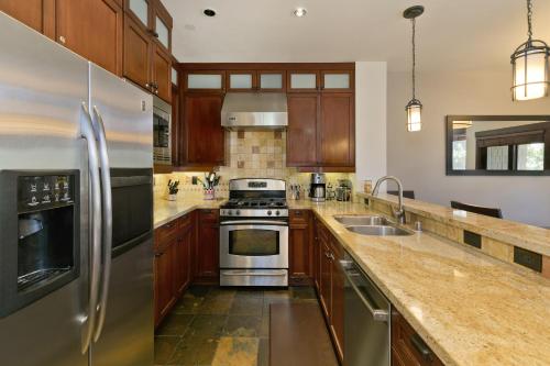 Juniper Crest #25 Condo - image 12