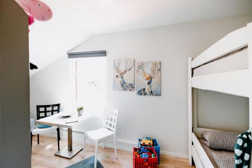 Ferienwohnung Waldgasthaus Armeleuteberg 588m von Die Winde entfernt