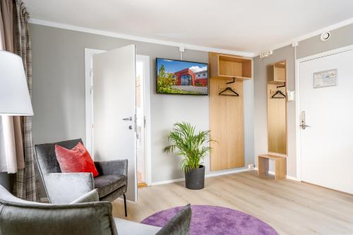 Birkebeineren Hotel & Apartments - image 10