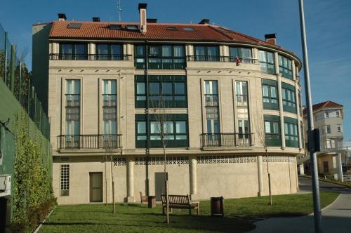  Precioso apartamento de 2 hab muy cercano a la playa, Unterkunft in Oleiros