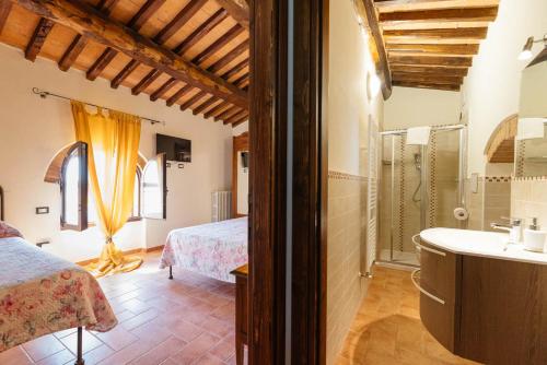Agriturismo Villa Bracali in 塞拉維爾皮斯托伊斯