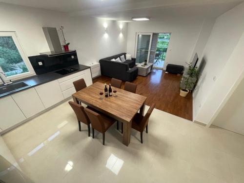 Iekārtas, Apartman Mihaljević (Apartman Mihaljevic) in Opuzen