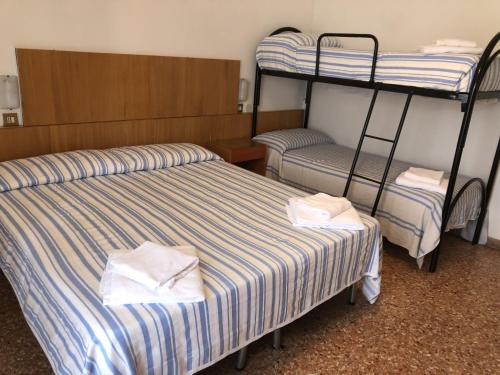 Hotel Adriatico in Бибионе