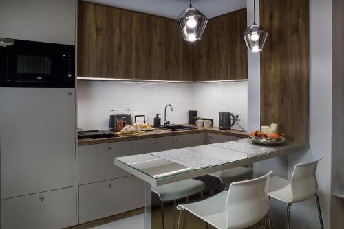 W&K Apartments - Glam Suite - Faktura VAT, Parking